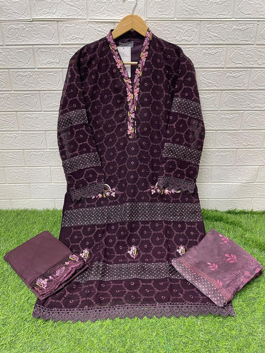 Naimat Fashion Studio 1126 Pakistani Readymade Suit Collection from stuff export